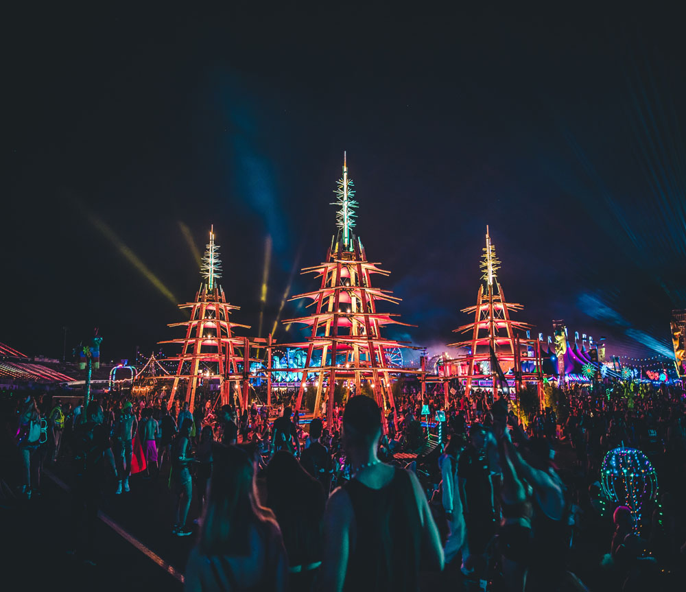 Tips to Save Money During the Festival Season